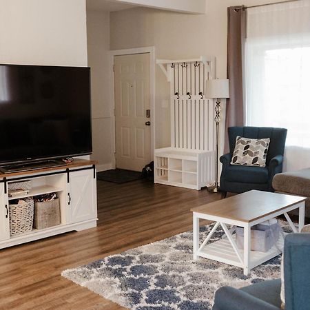 Central Tacoma Triplex Екстер'єр фото