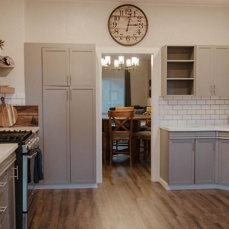 Central Tacoma Triplex Екстер'єр фото