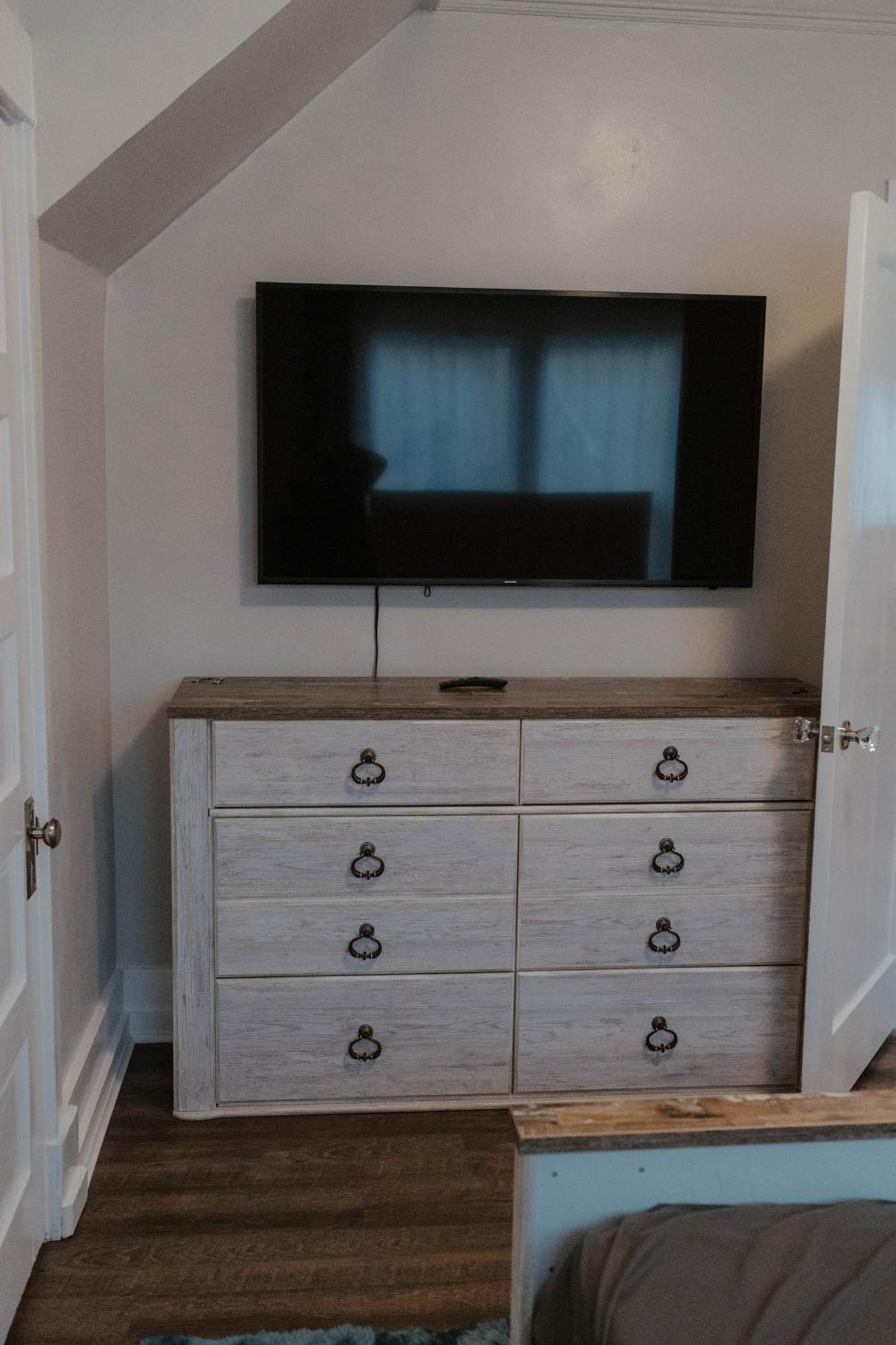 Central Tacoma Triplex Екстер'єр фото